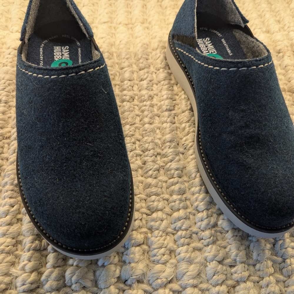 NWOT Samuel Hubbard Spring Back Felt Clog in Royal 8